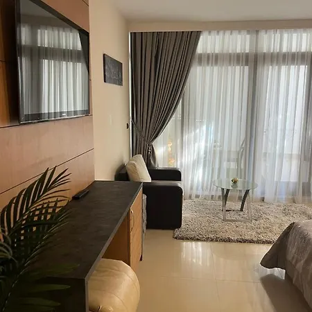 Casa Real Ii Frontline