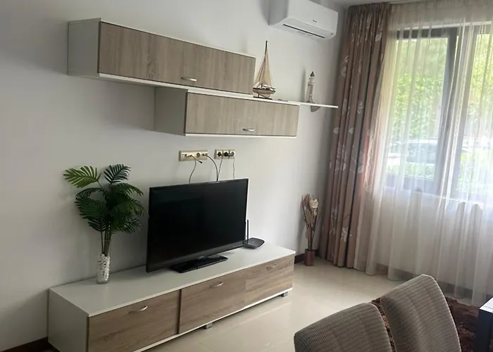 Casa Real Ii Frontline Appartement *