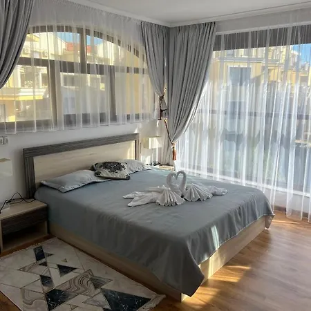 Casa Real Ii Frontline Apartman Szveti Vlasz