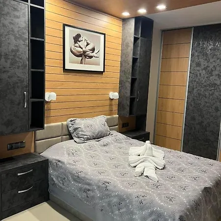 Apartman Casa Real Ii Frontline *