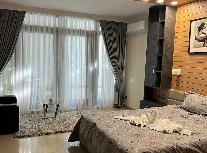 Apartament Casa Real Ii Frontline *